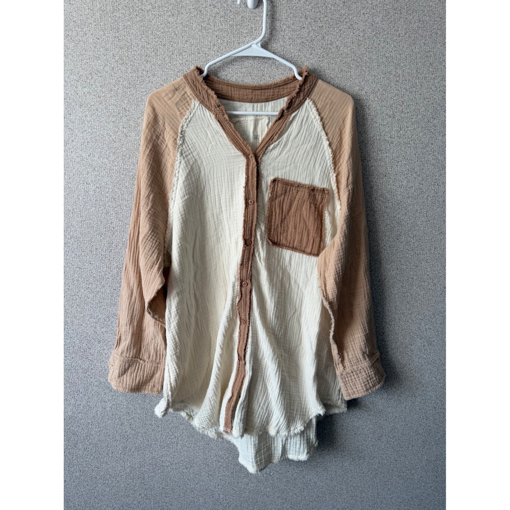 aerie Two-Tone Button-Down Shirt in Cream and Brown